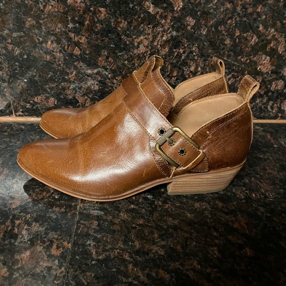 FRYE & CO. Rubie Moto Ankle Booties - Pointed Toe Brown Leather size 9 - Picture 3 of 10